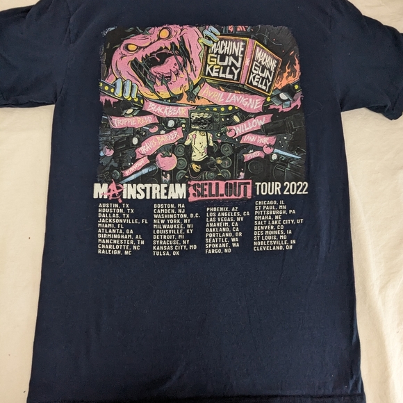 Machine Gun Kelly (KE01) Mainstream Sellout Tour 2022 w/Concert Cities - Picture 10 of 11